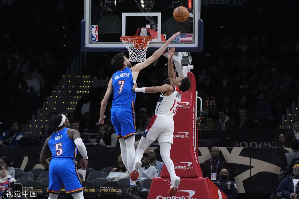 的年轻球员 的年轻球员