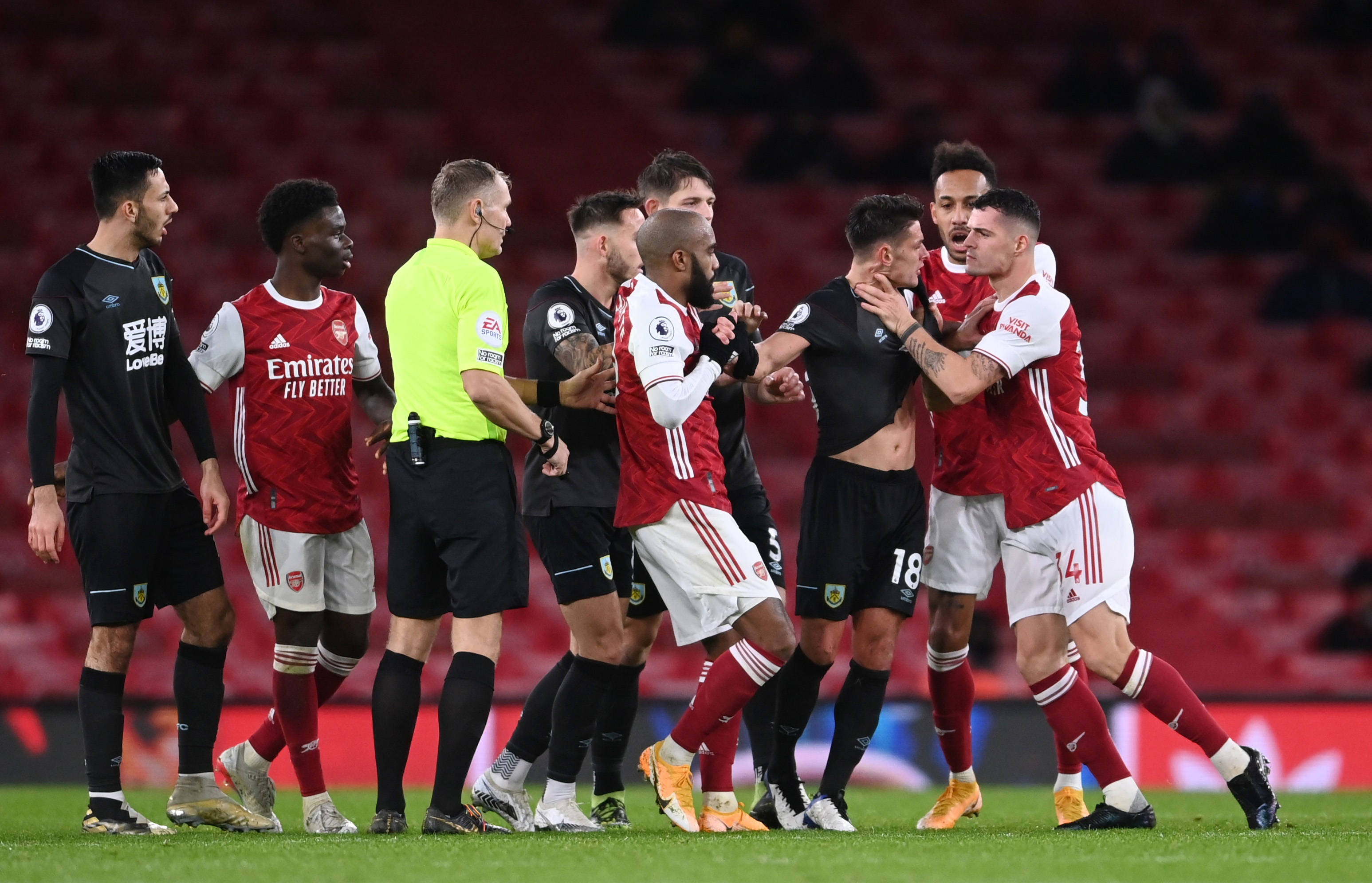 他在球队的 他在球队的